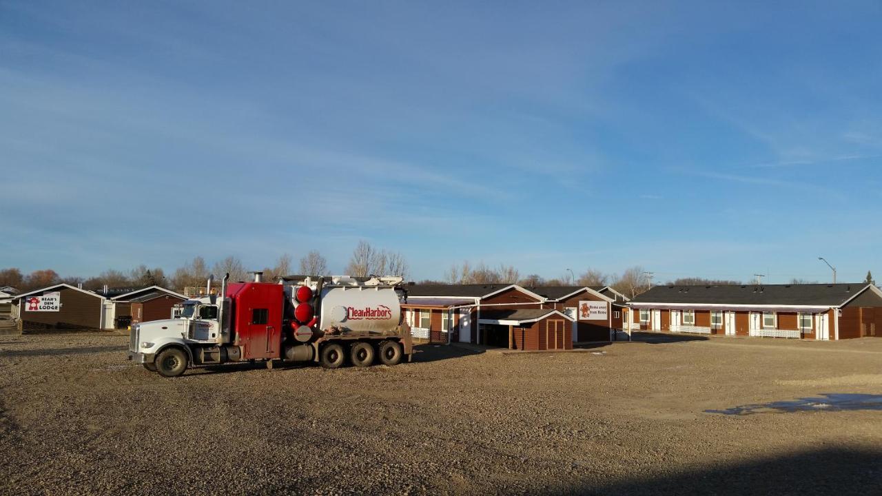 Bear's Den Lodge Shaunavon Eksteriør billede
